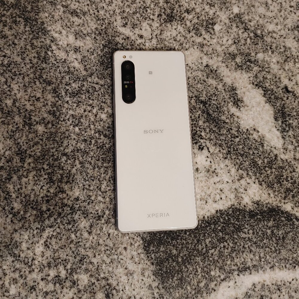 SONY Xperia 1 ii5G XQ-AT52 256GB 6.5" DUAL SIM GSM Unlocked Smartphone
